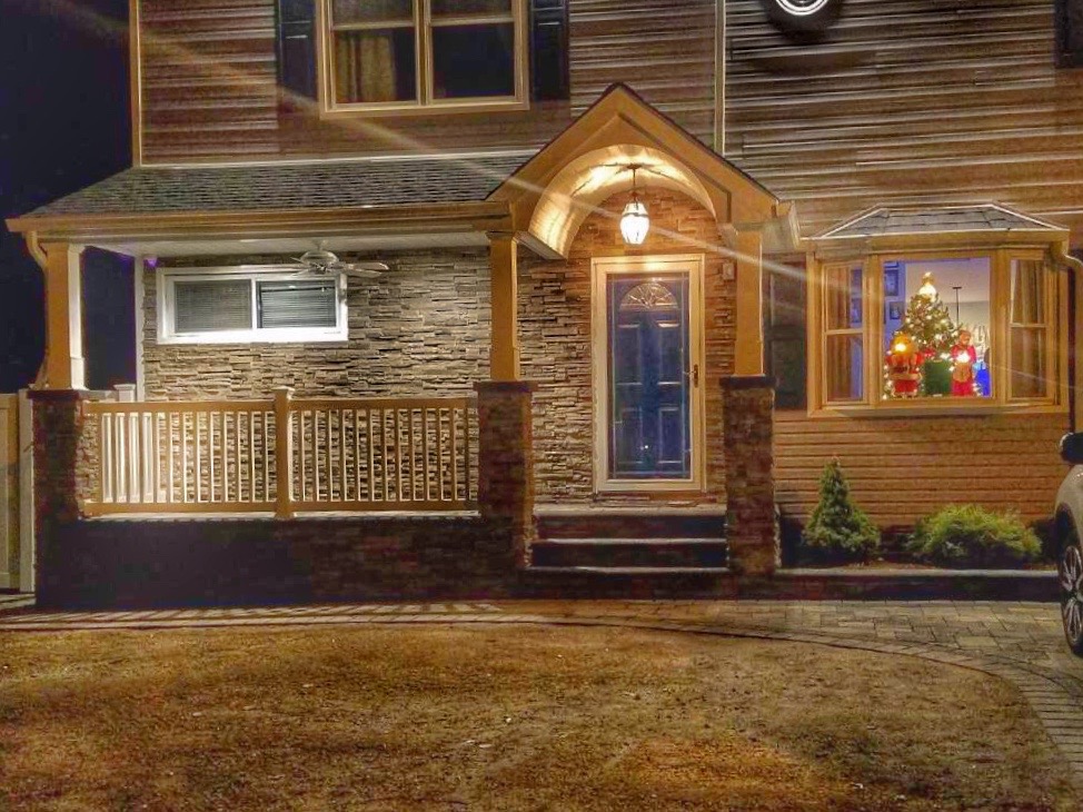 Lindenhurst, NY 11757